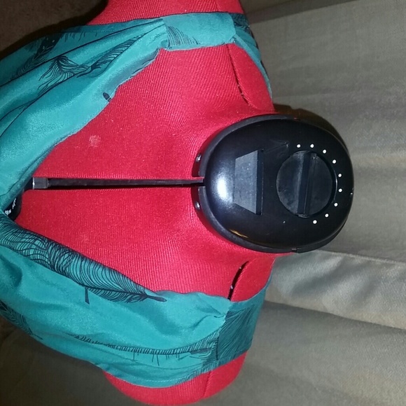 Green dress with black feather print - Picture 4 of 4