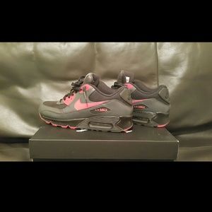 Nike airmax (womens 8.5)