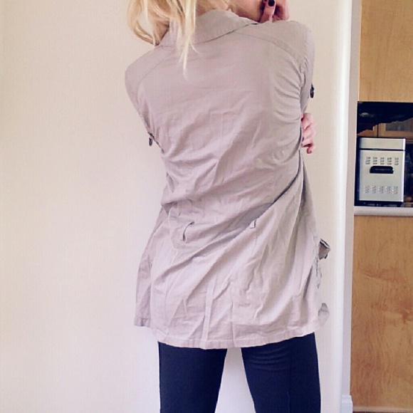 DKNY Lightweight Trench Coat Petite - Picture 2 of 2