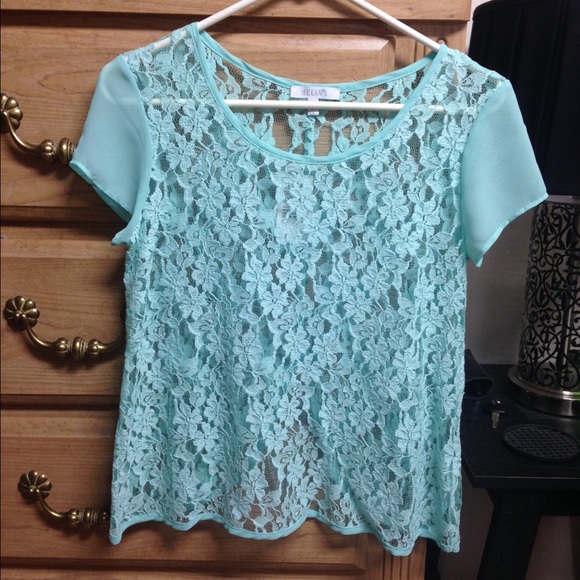 Lace mint green shirt with an open back! Size S