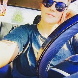 Meet your Posher, Haley