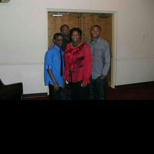 Meet your Posher, Allesha