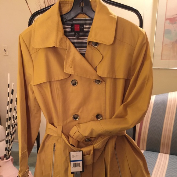 WEEKEND SALE ❤️Mustard Yellow Short Trench Coat