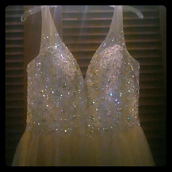 Beautiful  dress made for prom