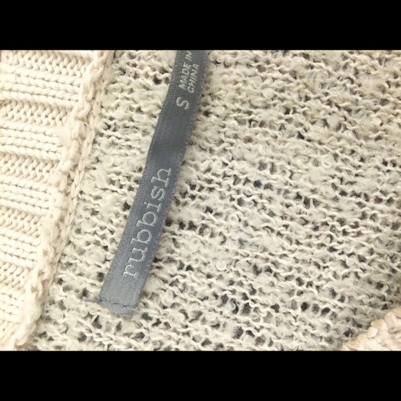 Soft sweater - Picture 3 of 3