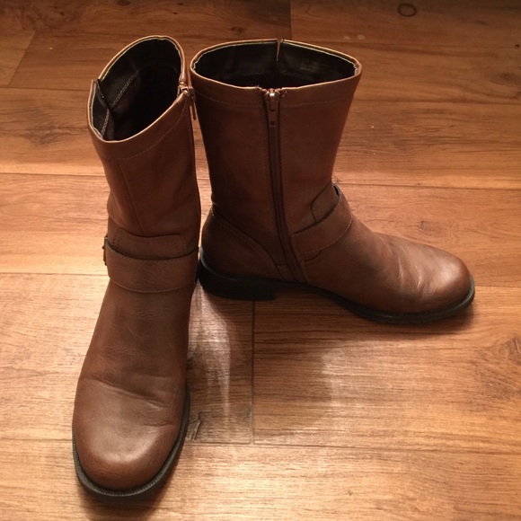 Aerosoles boots