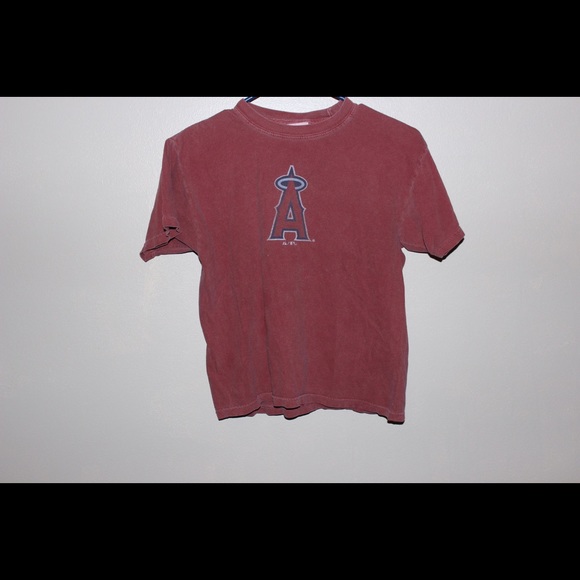 Vintage angels tee