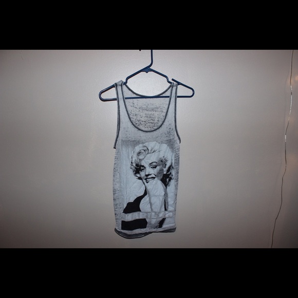 Marilyn Monroe tank
