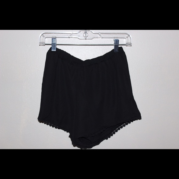 Black brandy Melville shorts