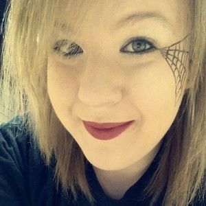 Meet your Posher, Starla