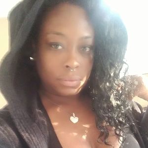 Meet your Posher, Mzmez