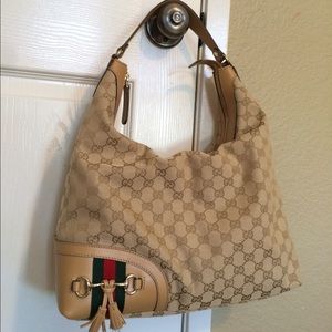 GUCCI Beige GG Canvas Horsebit Tassel Medium Hobo