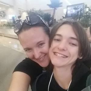 Meet your Posher, Fawn