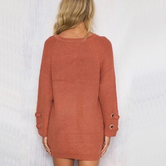 Loose knit Lace up chunky sweater - Picture 2 of 3