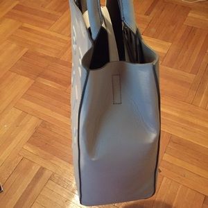 Banana Republic Accessories - Banana Republic "BEAUTIFUL" Bag Banana Republic Accessories - Banana Republic "BEAUTIFUL" Bag
