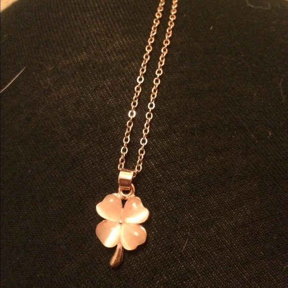Four leaf clover lucky charm necklace
