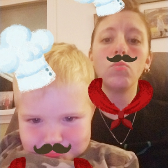 Meet your Posher, Kit - Picture 2 of 3