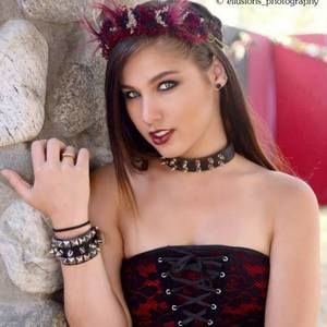 Meet your Posher, Amber