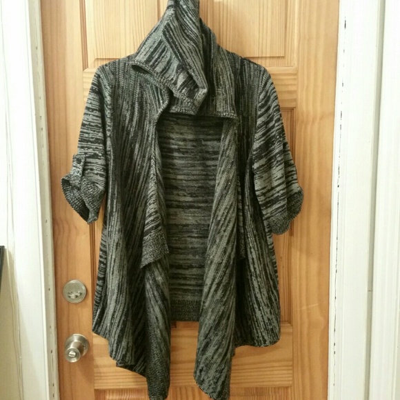 Gray & Black Hooded Cardigan