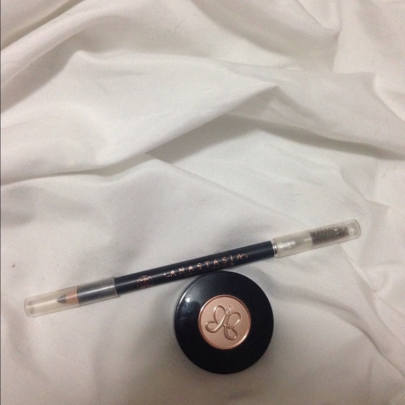 Anastasia Beverly Hills brow set