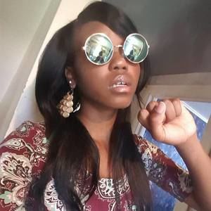 Meet your Posher, Destiny