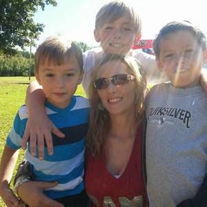 Meet your Posher, Connie