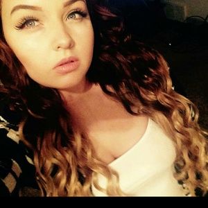 Meet your Posher, Casey