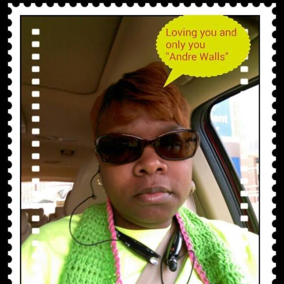 Meet your Posher, Tonya