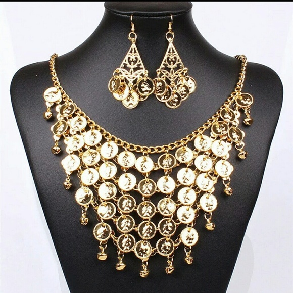 Fashion 2 Piece Gold Tone Necklace Set