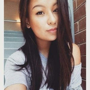 Meet your Posher, Sheila