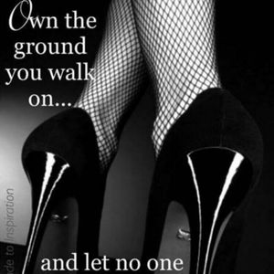 Meet your Posher, Chanel