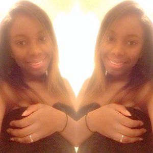 Meet your Posher, Amelia