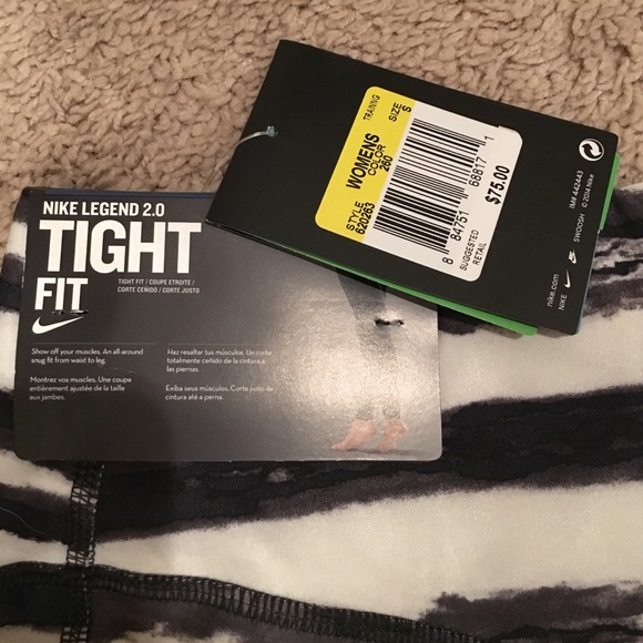 SOLD---Nike pro fit legging - Picture 4 of 4