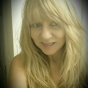 Meet your Posher, Marla