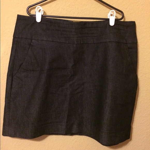 Kenneth Cole Reaction Skirt