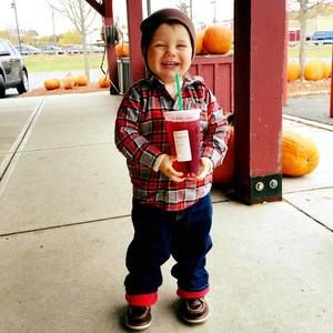 Meet your Posher, Elizabeth