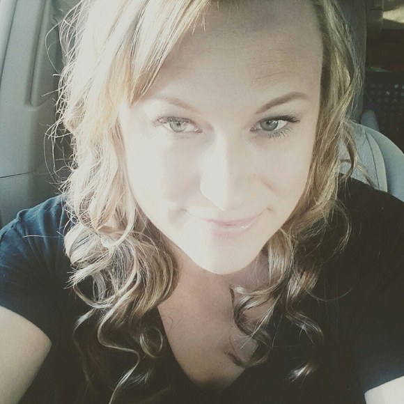 Meet your Posher, Jodi - Picture 1 of 1