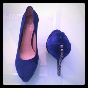 Vince Camuto Suede Pump with spike heel