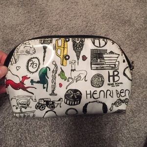 women's hendri bendel cosmetic bag
