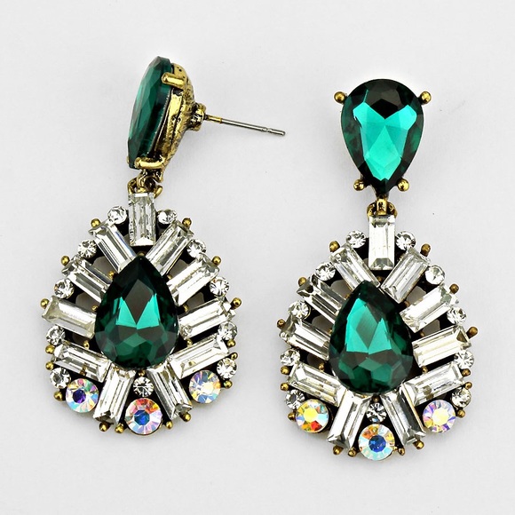 NYC Chic Accessories Jewelry - Green Bejeweled Teardrop Earrings