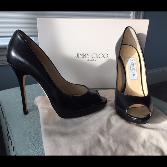 🎉Sale🎉Jimmy Choo Quiet peep toe pumps