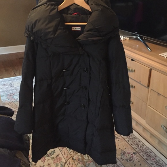 Hunter 3/4 length black puffy coat sz. S