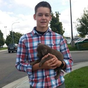 Meet your Posher, Makei