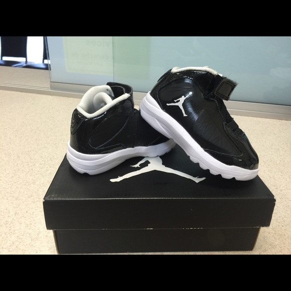 New toddler Jordan's - SOLD- - Picture 2 of 2
