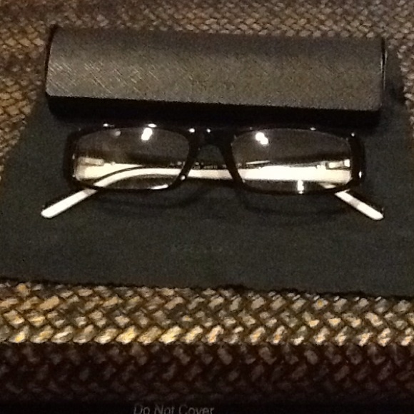Prada Glasses * Case * Silk Cloth - Picture 4 of 4