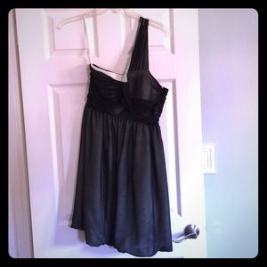 One shoulder dress