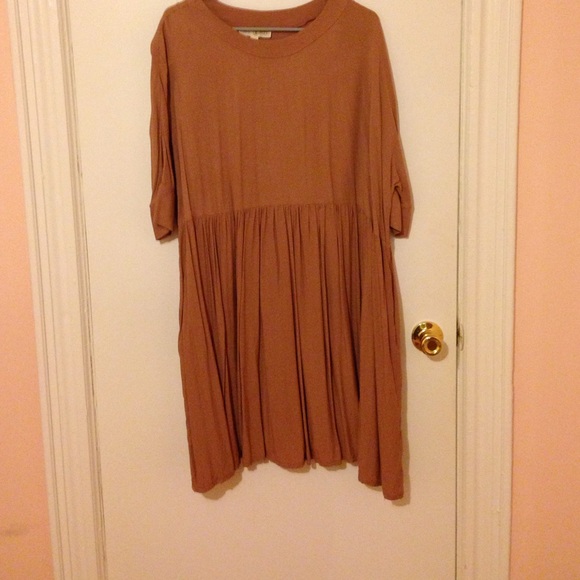 Mauve swing dress. Loose look