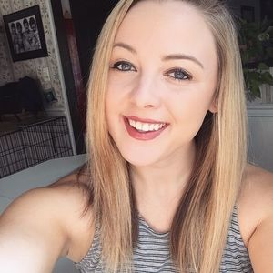 Meet your Posher, Leah