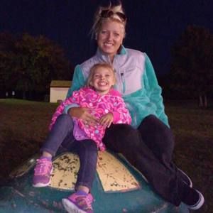 Meet your Posher, Hillary