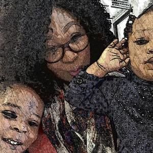 Meet your Posher, Evelyn